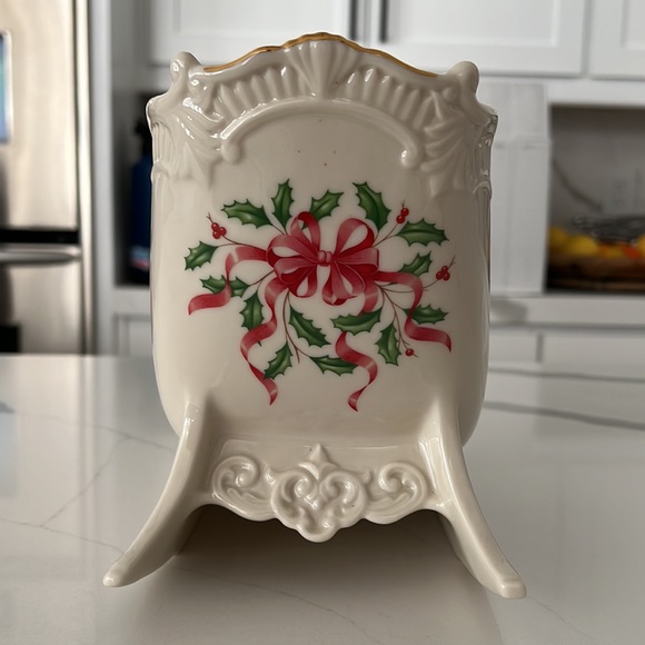 Lenox Sleigh Holiday Centerpiece, Lenox, Christmas, Collectibles, - Picture 4 of 6
